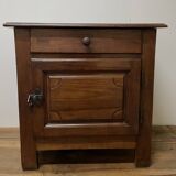 Small piece of furniture called Community Walnut from the end of the 18th century