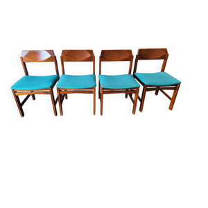 Quatre chaises italiennes