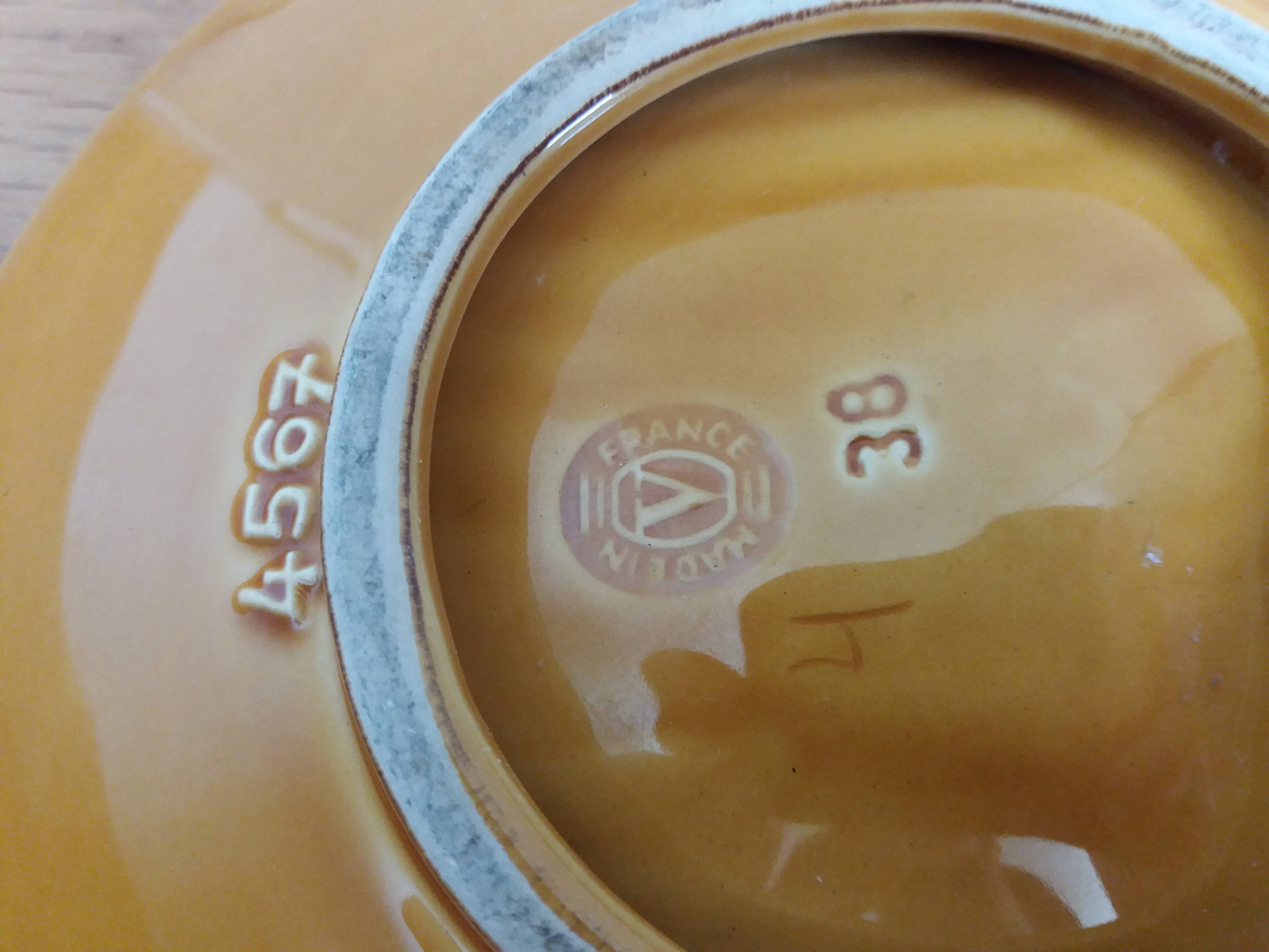 Verceram empty pocket cup model 4567