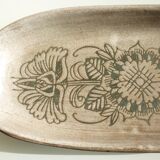 Glazed art ceramic dish, 1950s/1960s, signed La Tournerie, stylized decoration