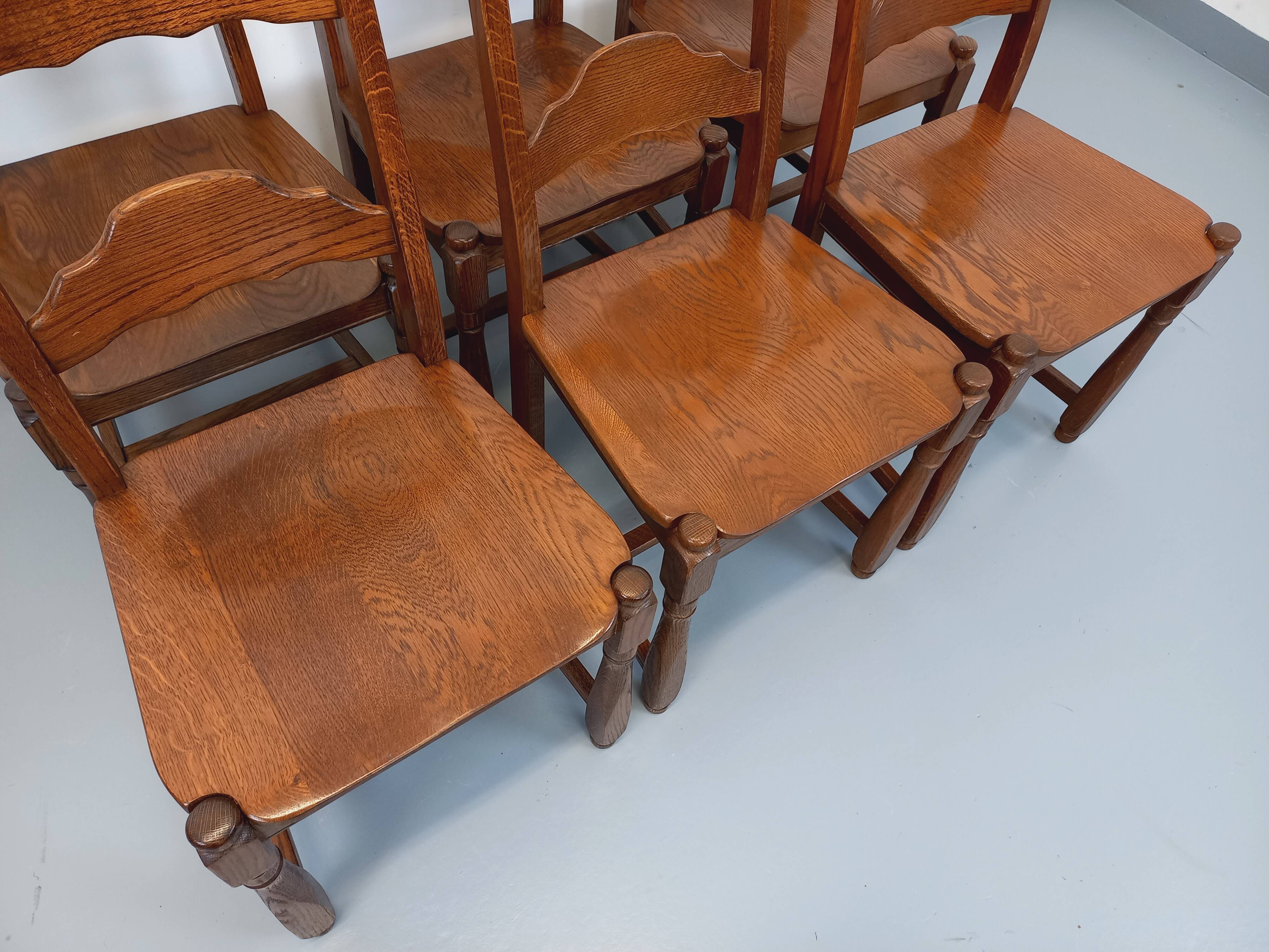 Set of 6 vintage brutalist chairs in oak wood from the 60s