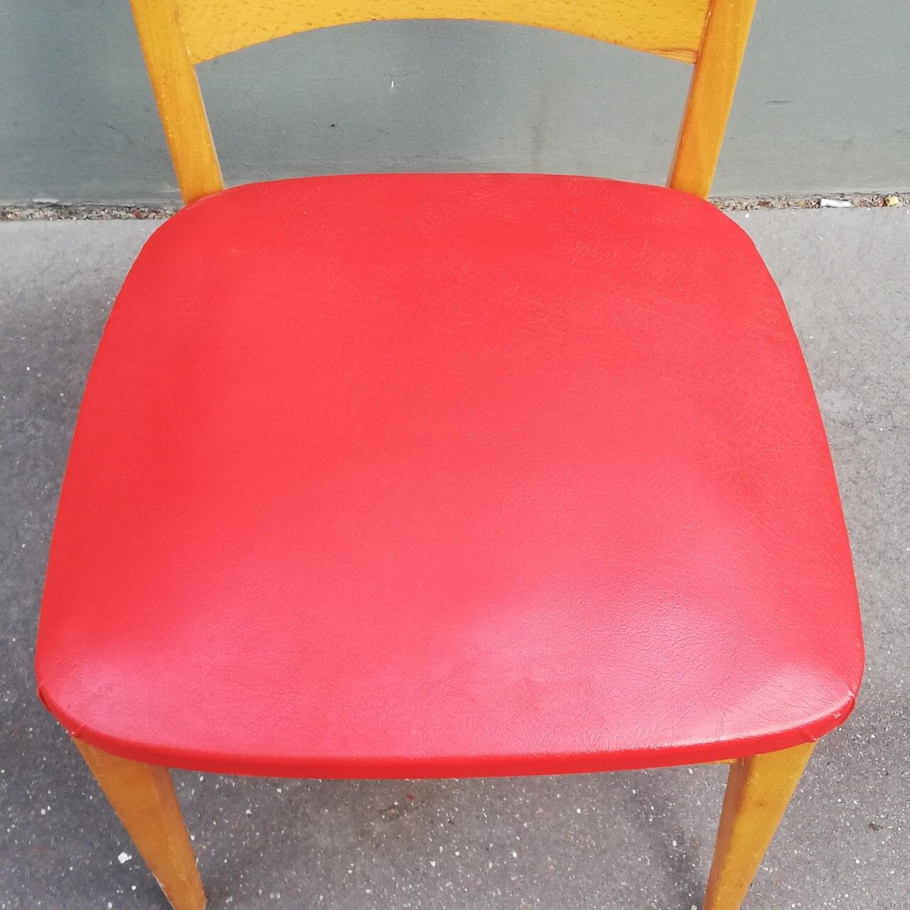 Vintage beech 60s chair