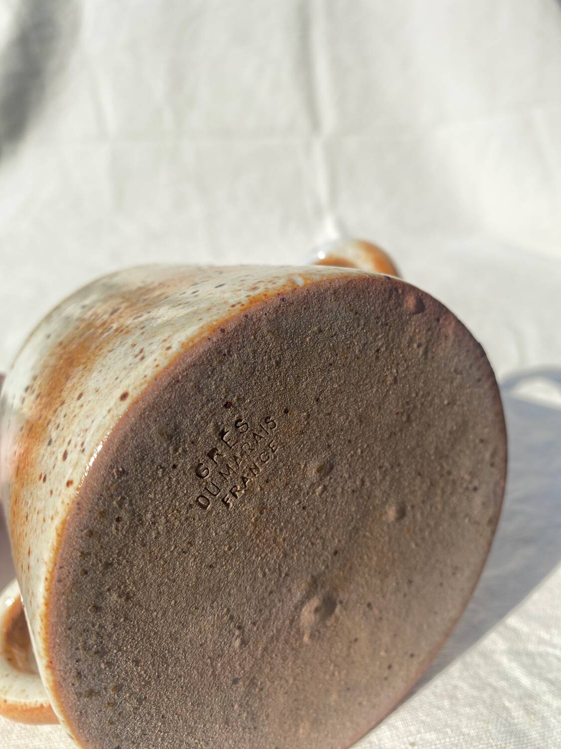 Marais stoneware pot