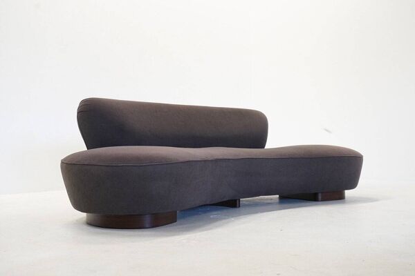 Canapé Serpentine de la collection New York par Vladimir Kagan, années 1990.