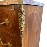 Louis XV chest of drawers in marquetry