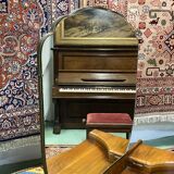 English Art Deco hairdresser in walnut magnifying glass