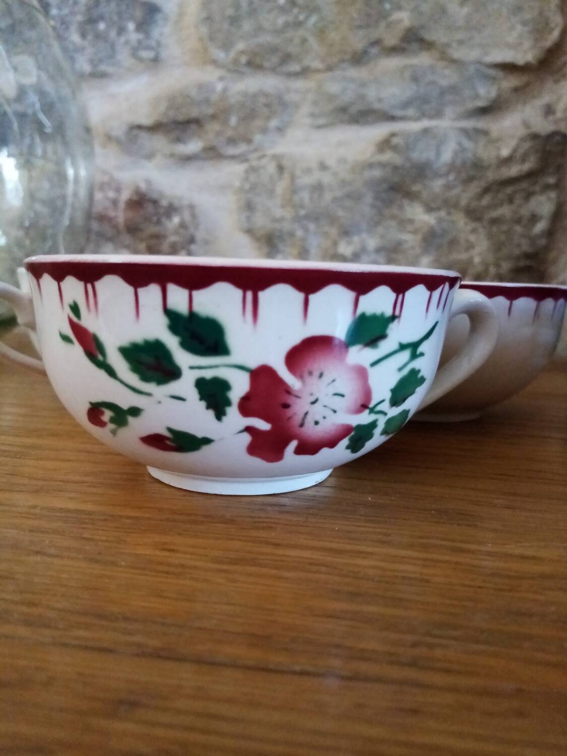 Sarreguemines Epernay porcelain cups