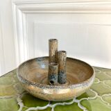 Pique vase flowers with sandstone cup