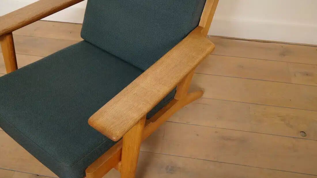 Vintage armchair | Hans Wegner | Oak | model GE290