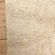 Moroccan berber carpet beni ouarain natural ecru uni 1, 42x0, 97m