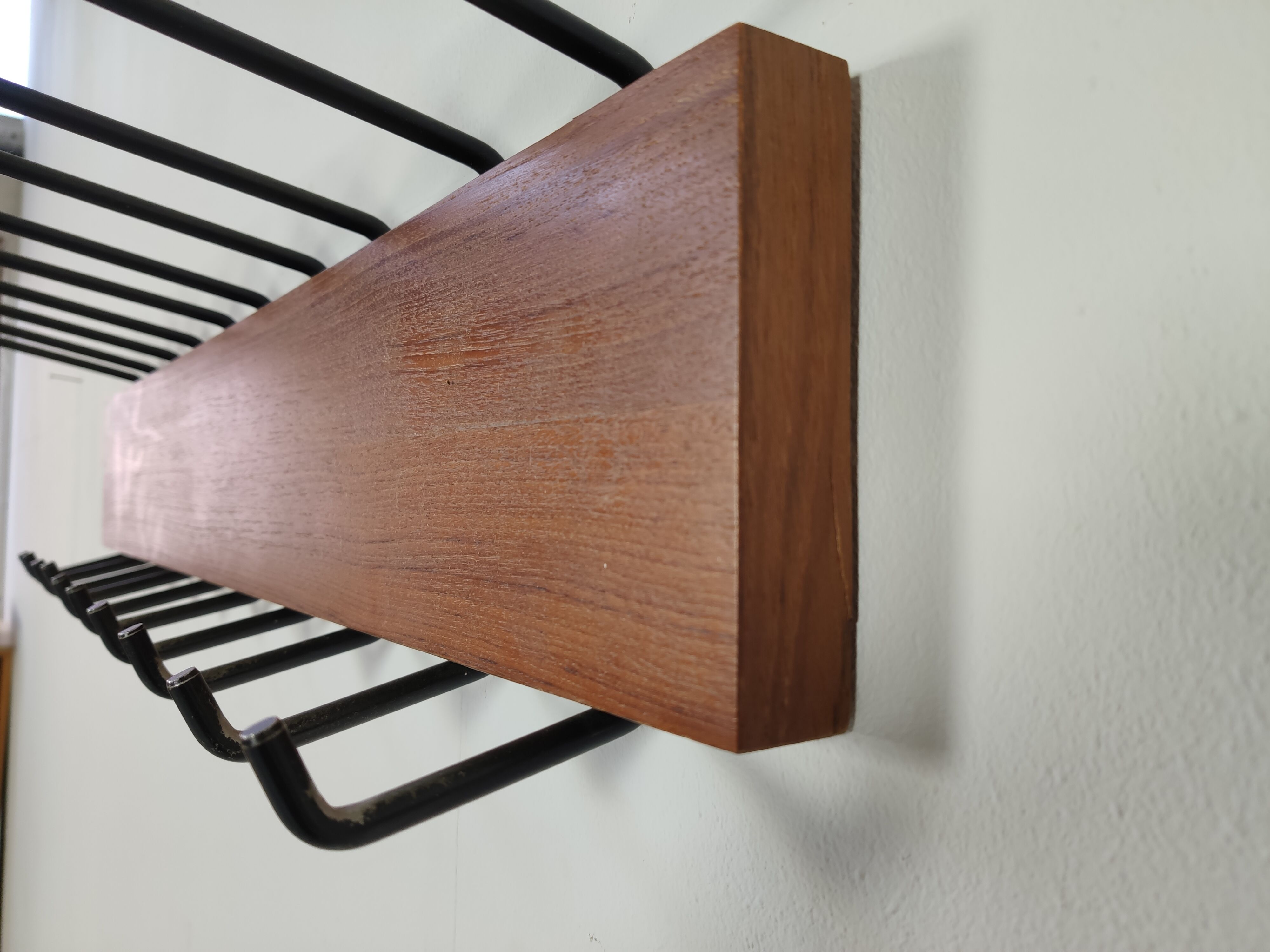 Scandinavian wall shelf in 60s teak