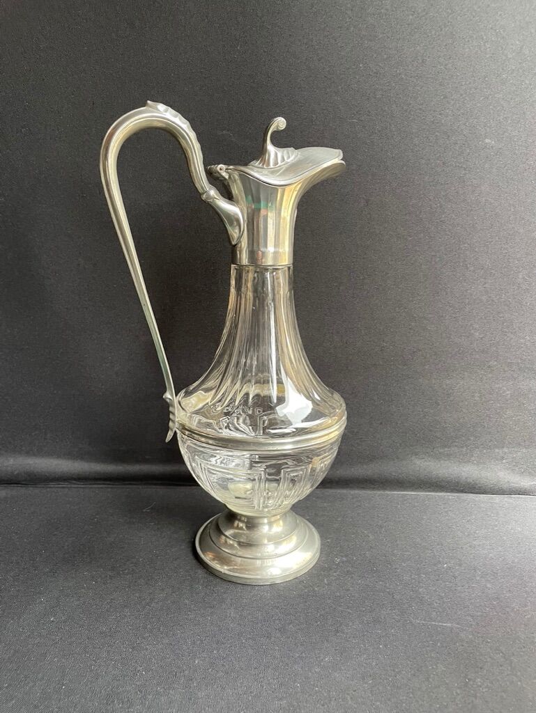 Ewn - Tin of the Manoir Paris France