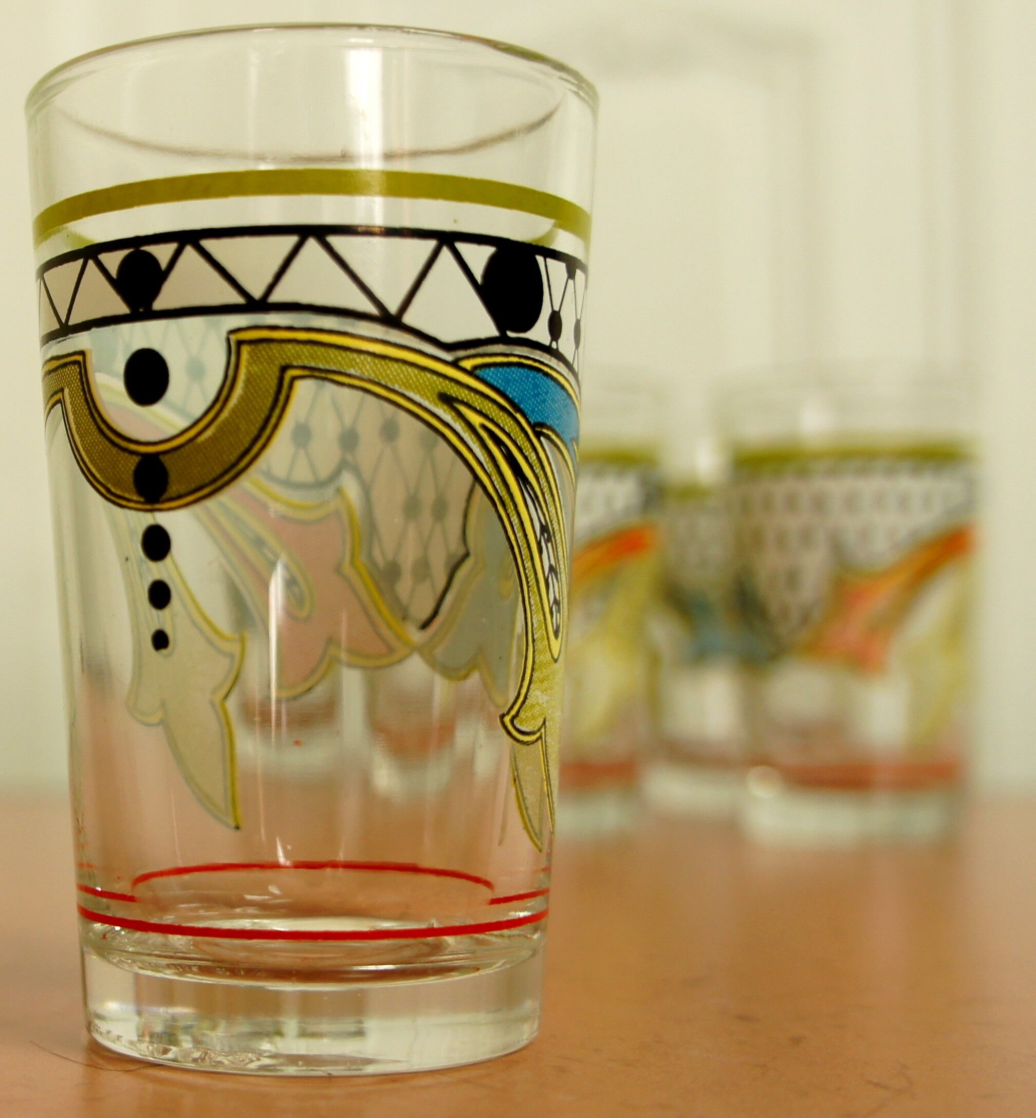 Set of 6 vintage shooter glasses