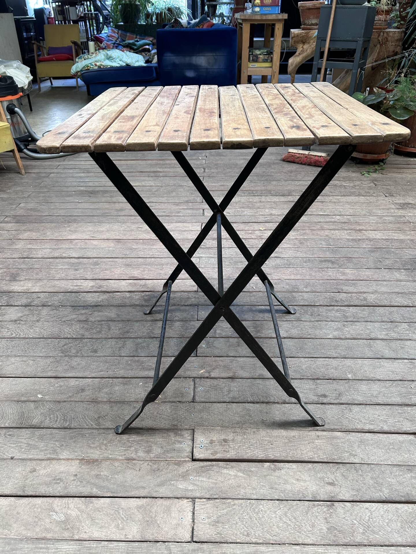 Small garden table