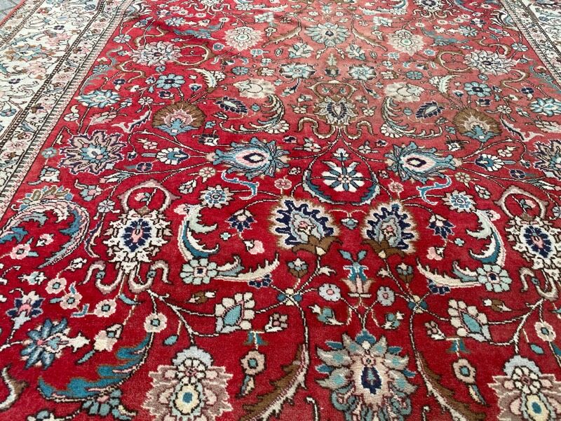 Large vintage Persian carpet tabriz 244x344 cm