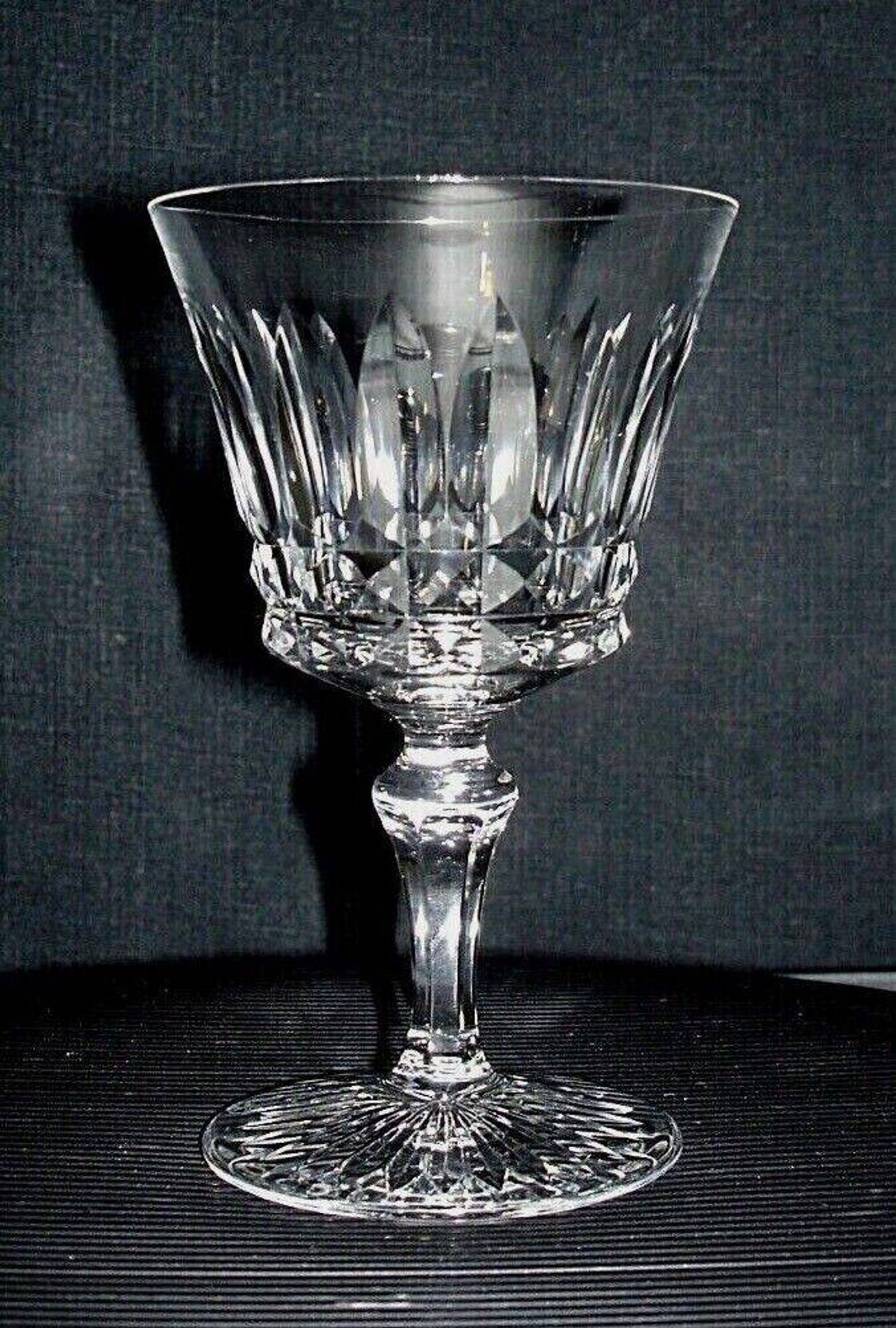 7 verres a vin blanc cristal - 13 cm Baccarat Buckinham