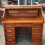 Old American desk in solid oak with S-shaped shutter
