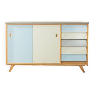 Charming 1950s kitchen cabinet