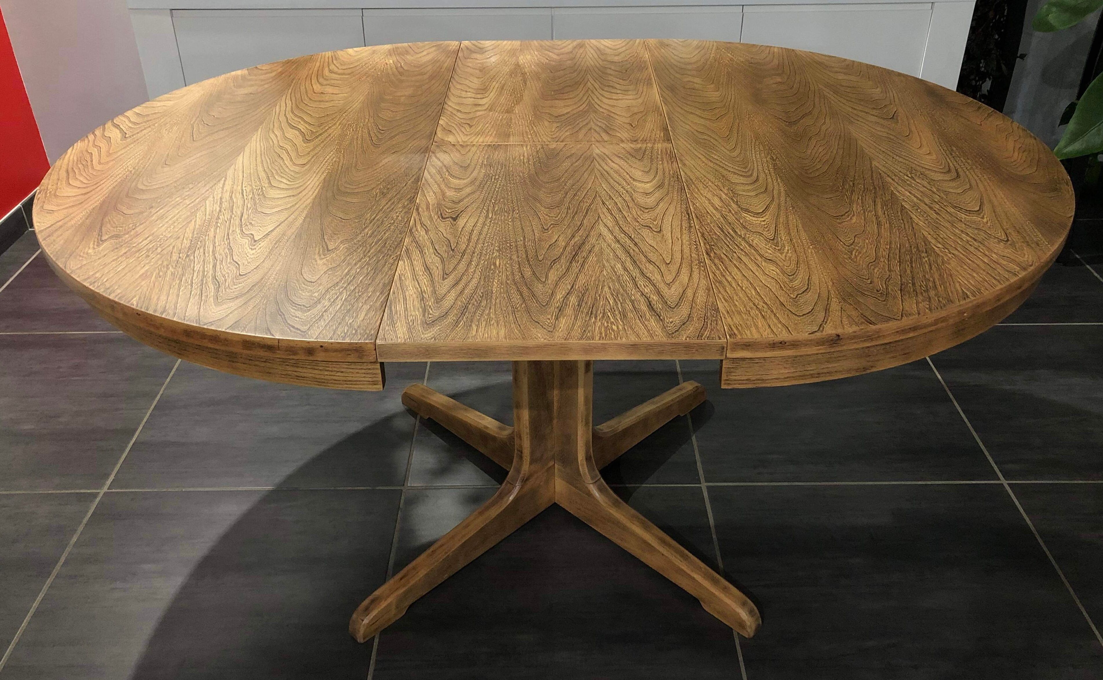 Vintage extendable table Baumann 1970s