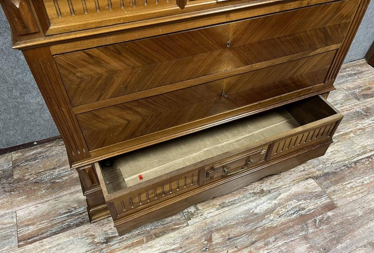 Napoleon III period chest of drawers in walnut circa 1850
