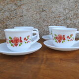 Series of 4 cups et under cups pink patterns Arcopal 80s