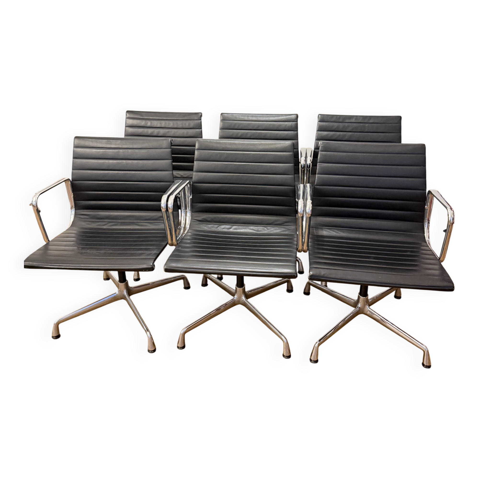8 Aluminium Chairs EA