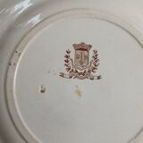 2 assiettes terre de fer Saint-Amand