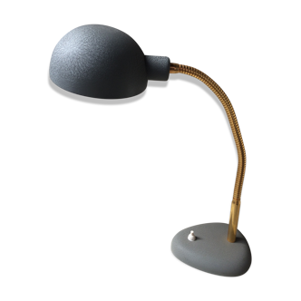 Desk lamp