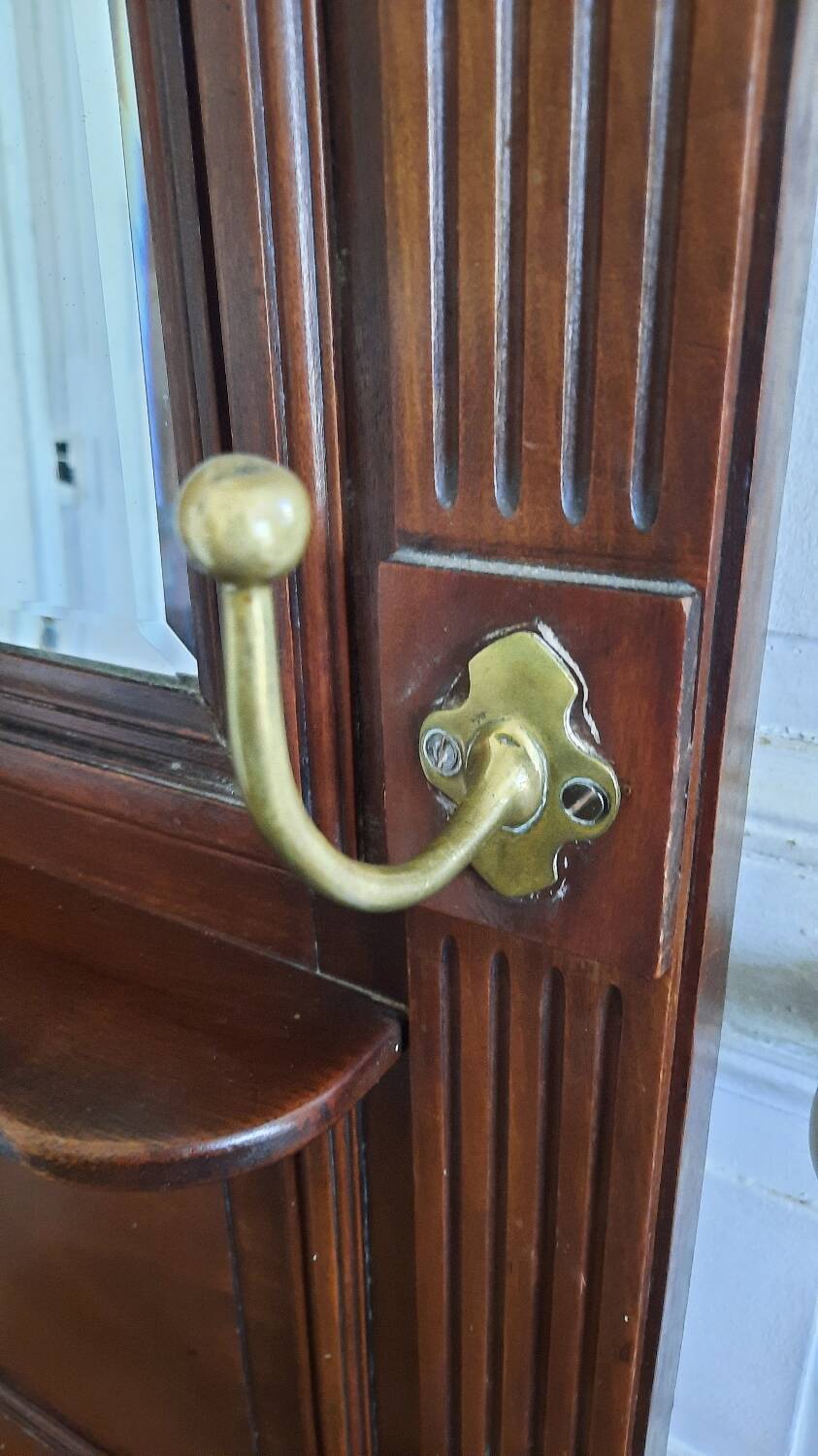 Cloakroom coat rack 1900