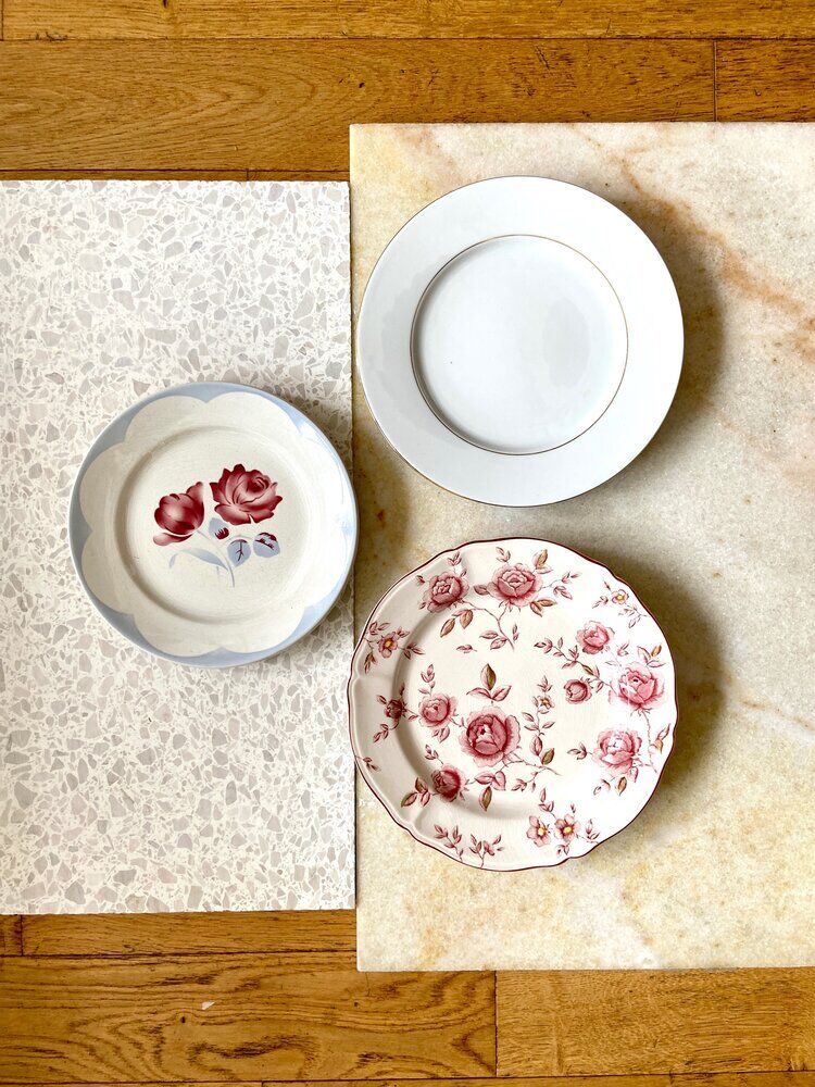 6 floral ceramic plates