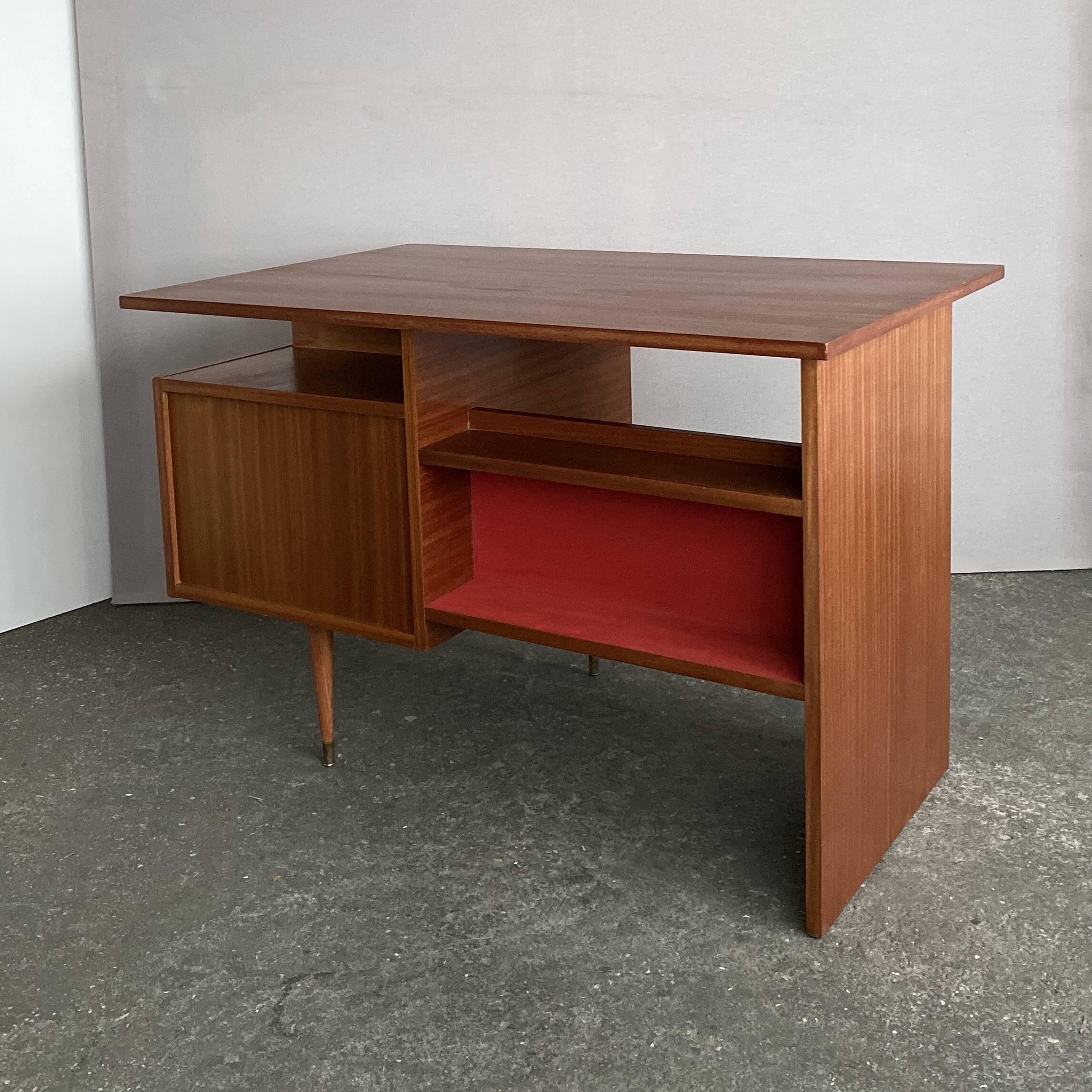 Bureau vintage en acajou, 1950, restauré