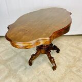 Violin-shaped pedestal table