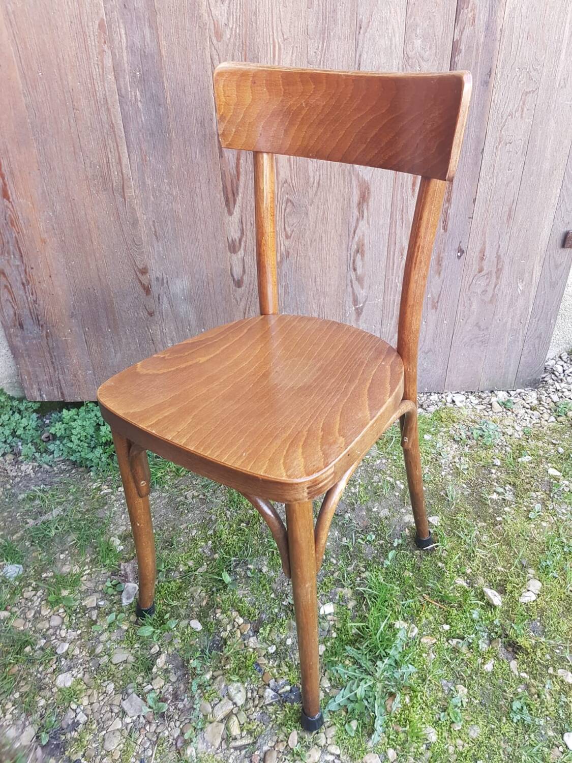 Old vintage Baumann style bistro chair in wood