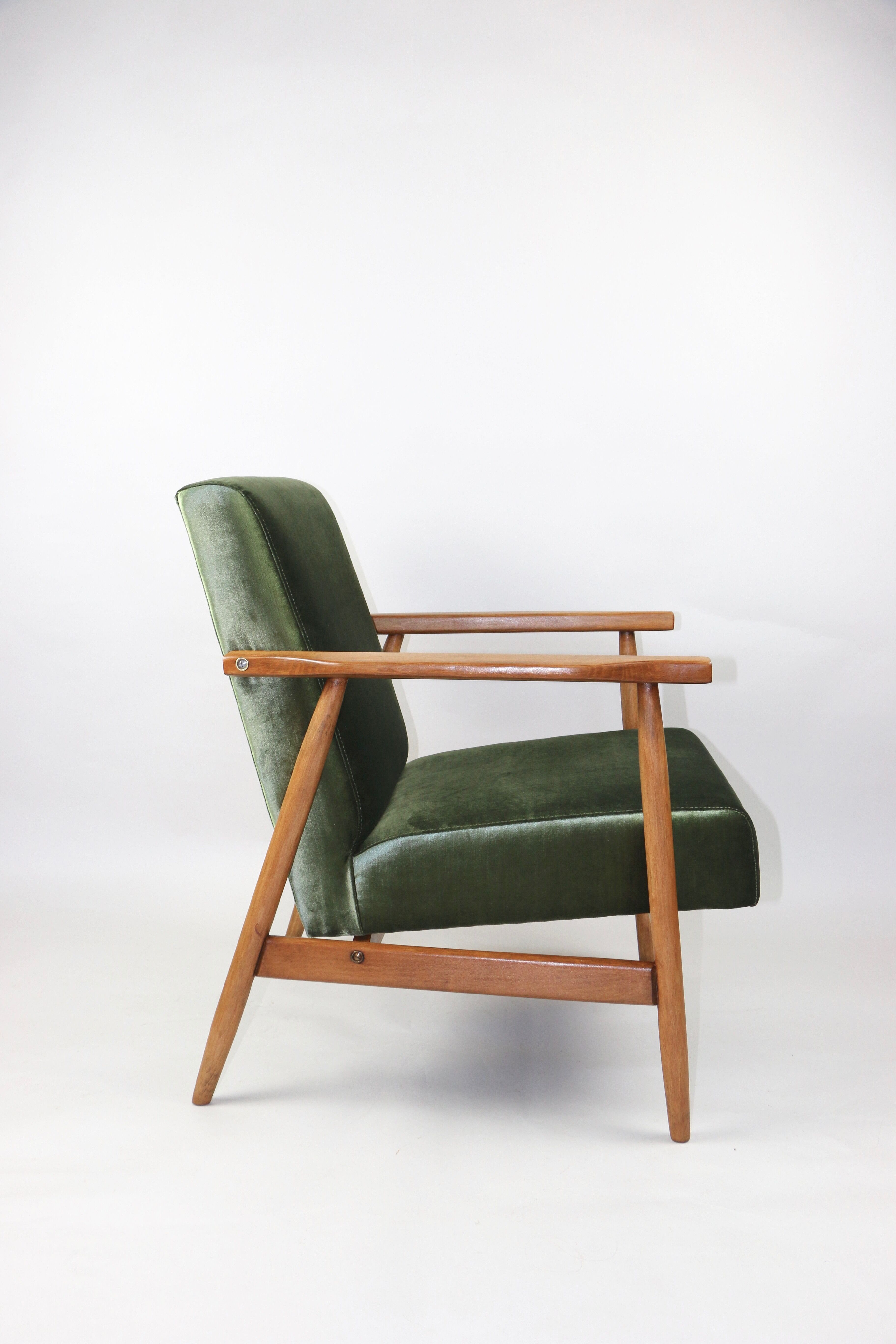 Vintage green velvet armchair, 1970