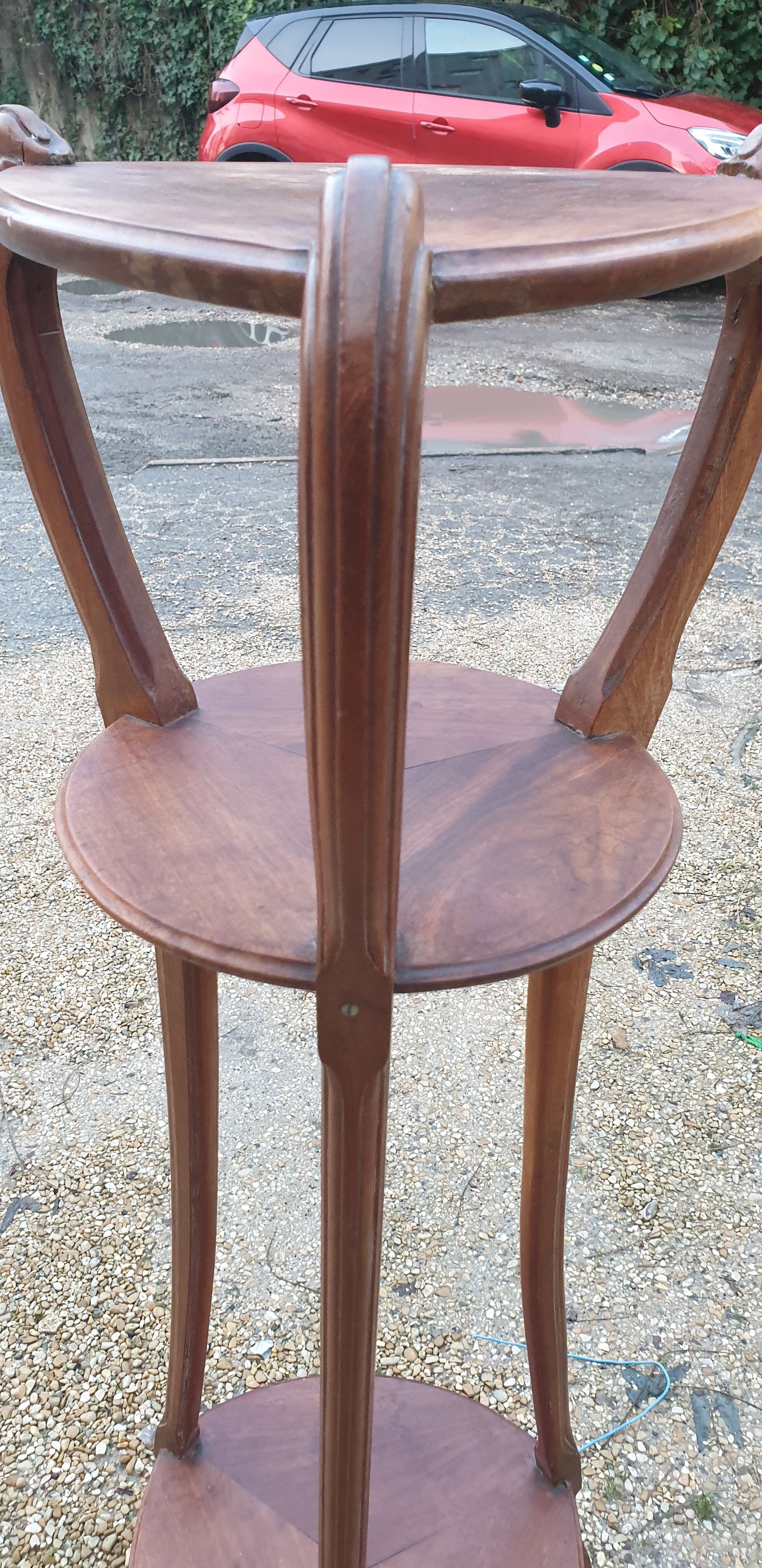 Hot seat art nouveau style