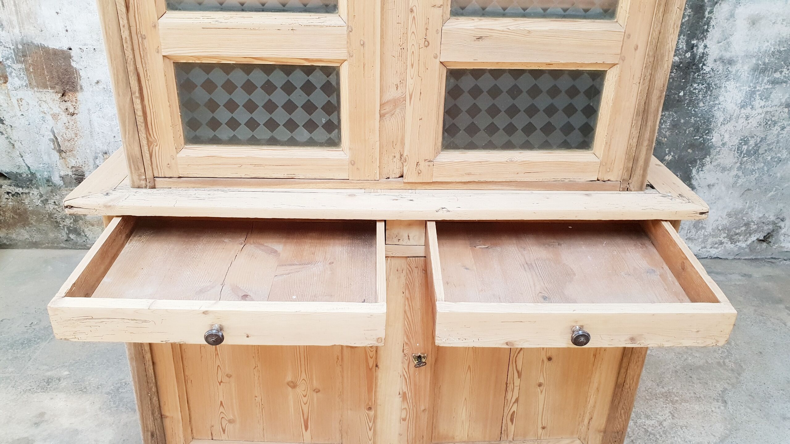 Vaisselier Ancien 2 corps