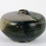 Vase basile en grès 1980