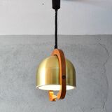 Lustre à hauteur réglable en laiton et en chêne du milieu du siècle dernier 70s