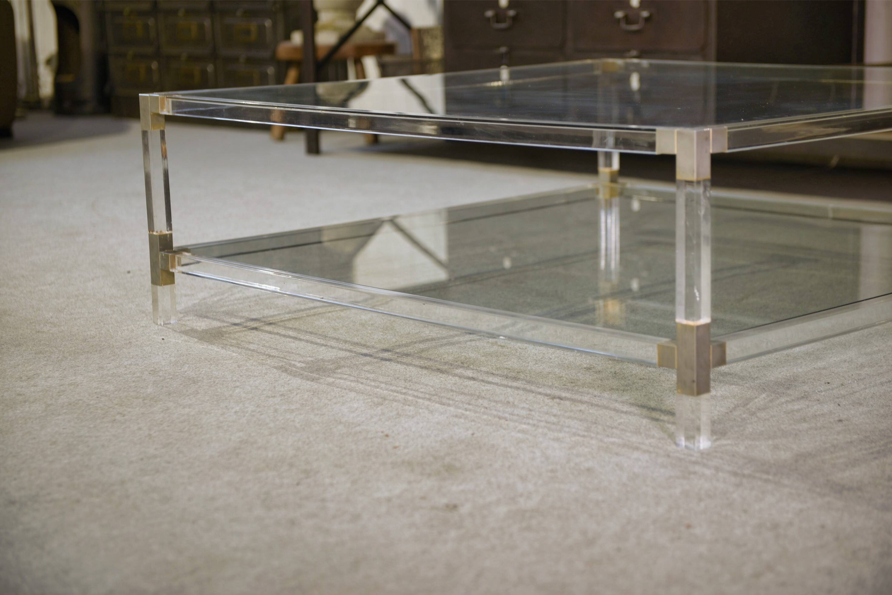 Large coffee table in polymethyl methacrylate 1970s