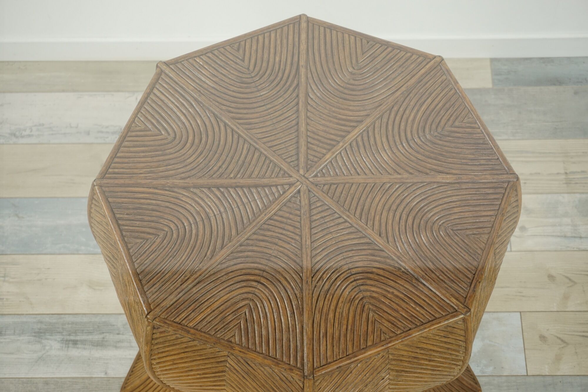 Italian design dining table from the 60/70