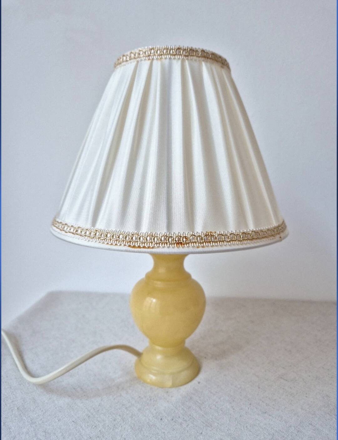 Vintage table lamp with alabaster base '1970s -