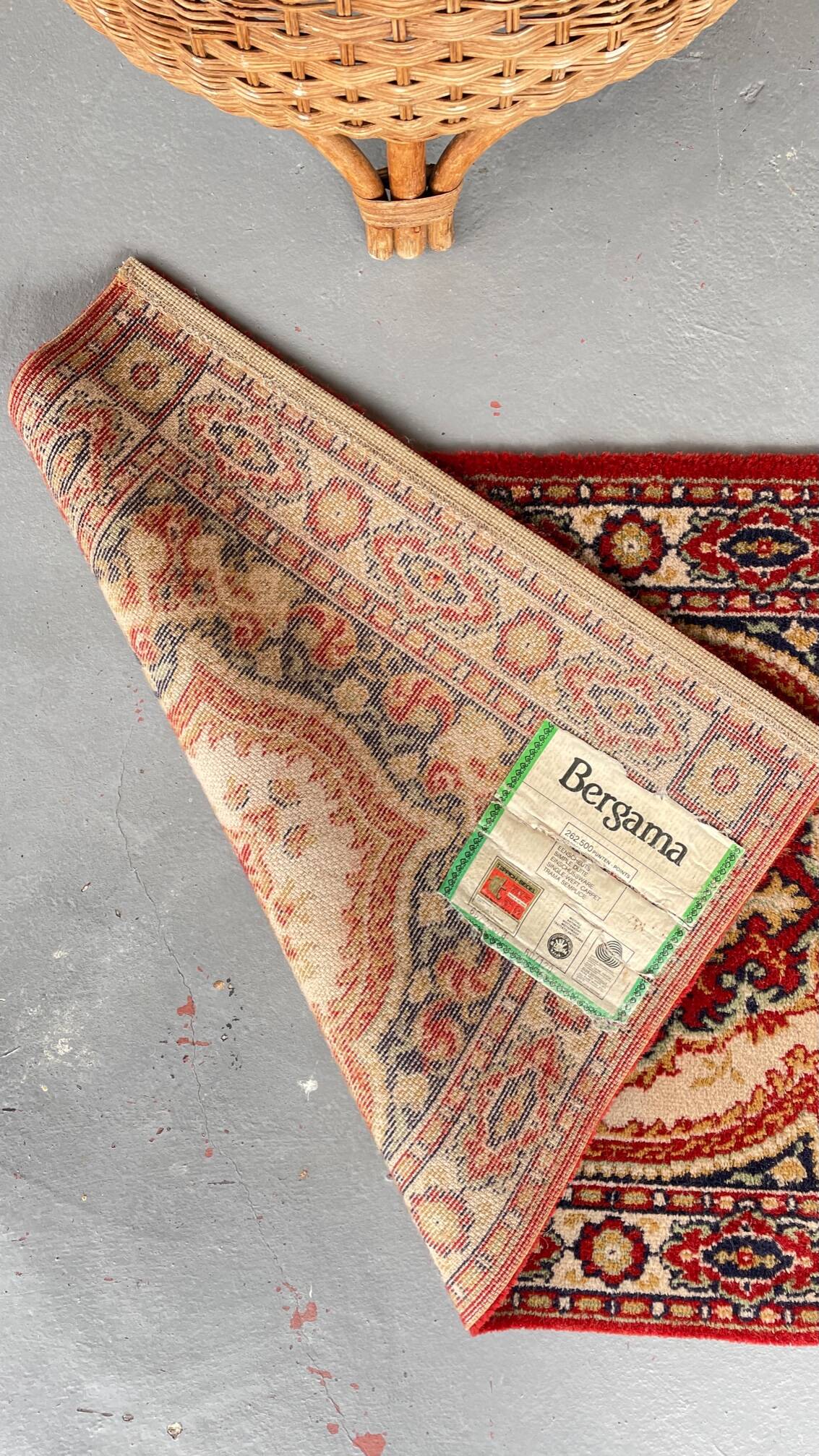 Carpet rug seal pure wool vintage