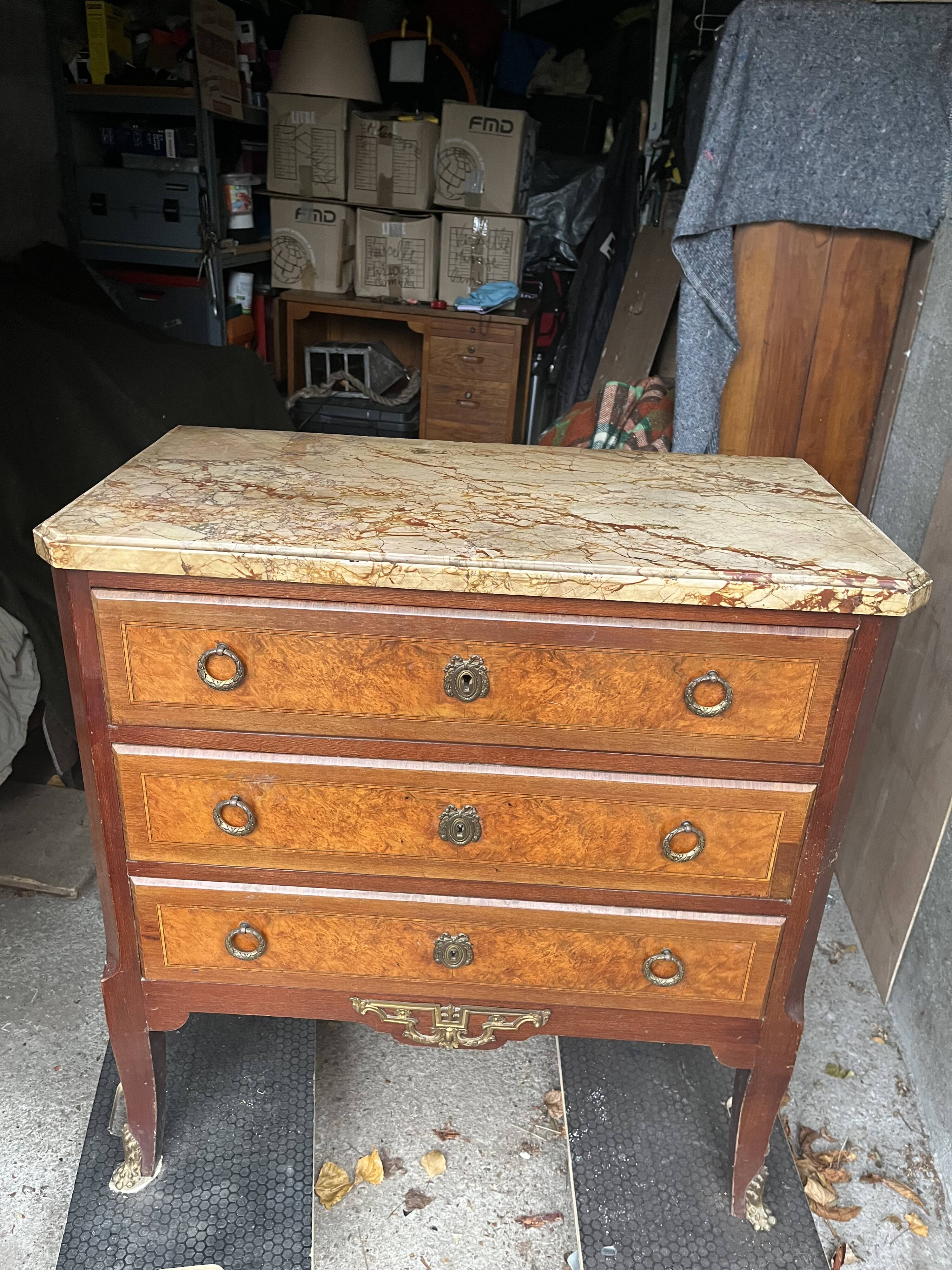 Commode