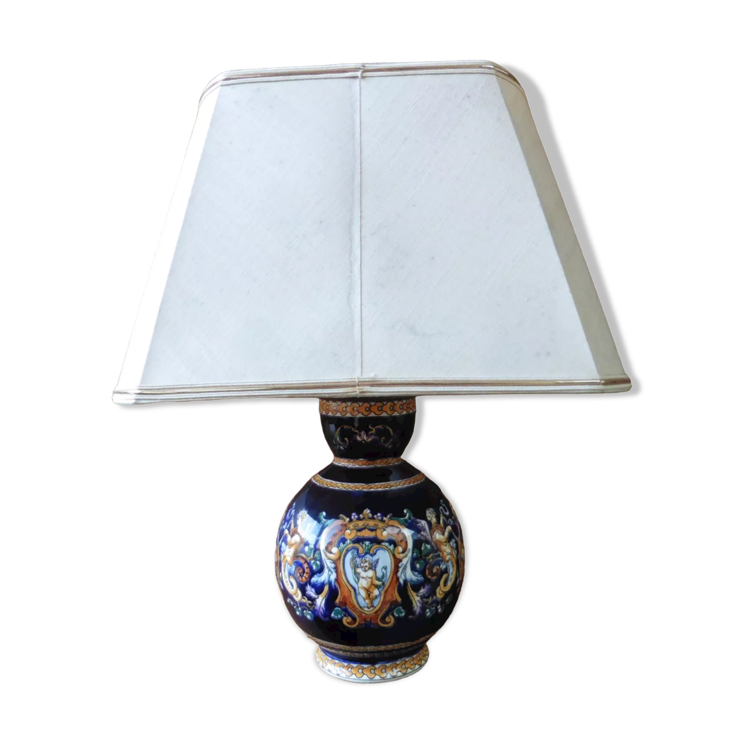 Ceramic lamp signed Gien, Renaissance décor