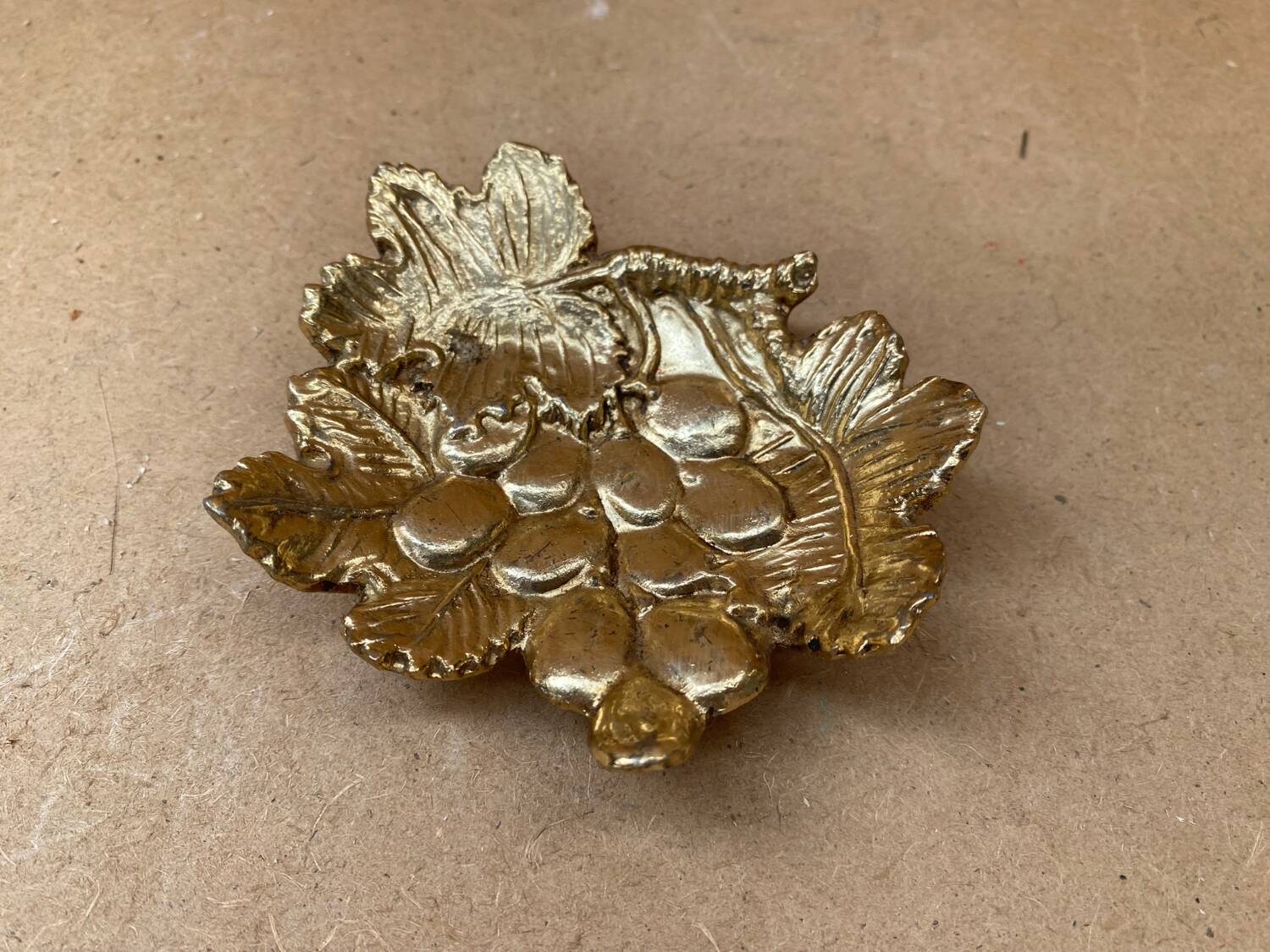Old vintage grape cluster shaped gold metal pocket tray