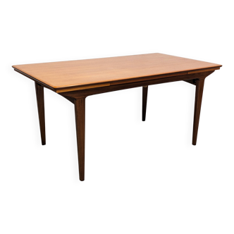 Table à manger extensible en teck par LB Kofod Larsen vers 1960