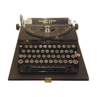 Machine à écrire Remington Portable Model 5T