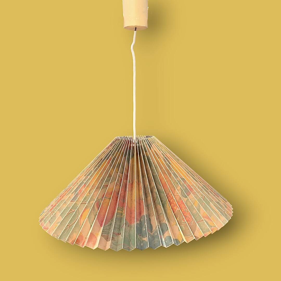 Vintage pleated floral pendant light – 70s