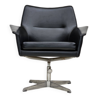 Années 60, design scandinave, chaise pivotante, état d'origine, cuir artificiel, base en aluminium moulé