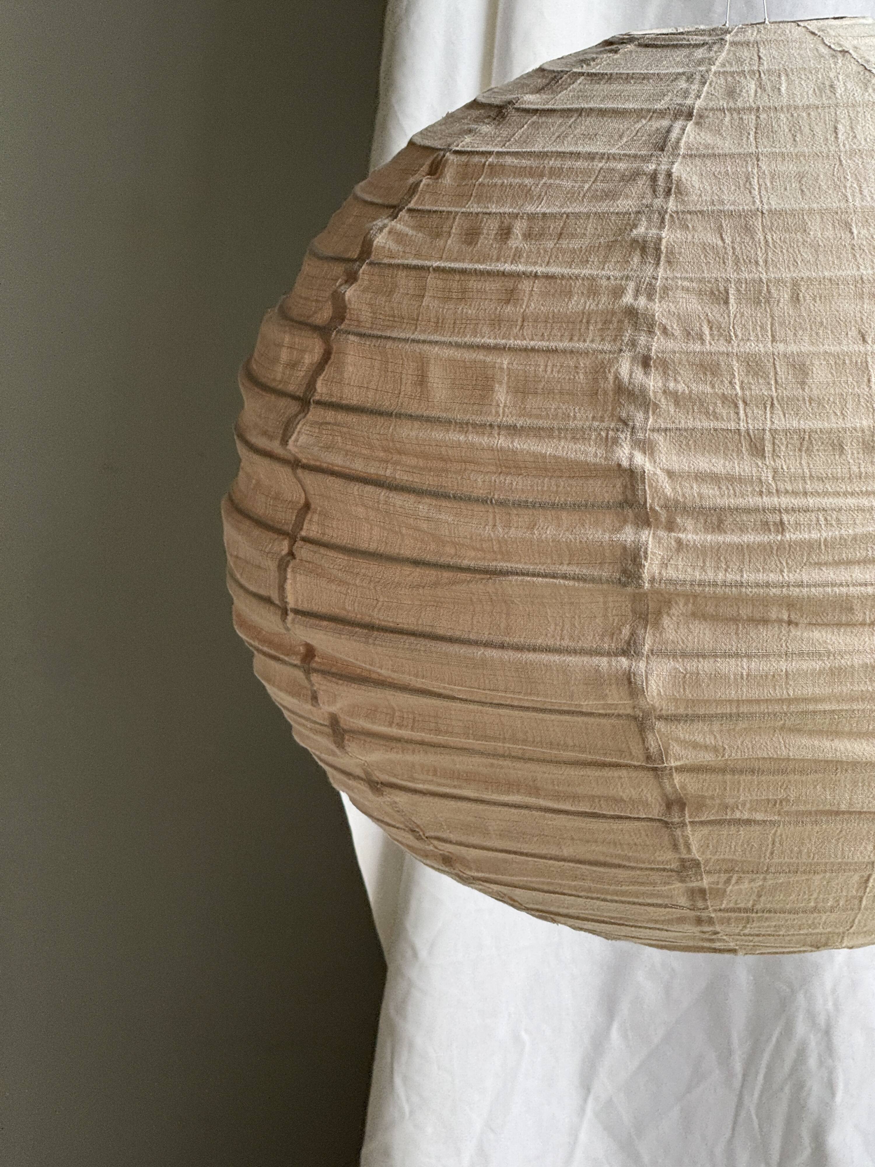 Large round pink Japanese-style suspension made of rattan and natural linen D60.